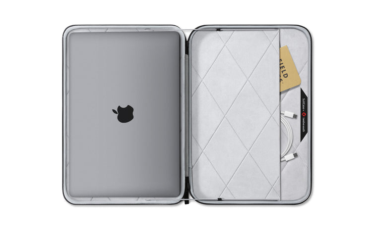 12s_SuitCase_MacBook_22_Gallery_6