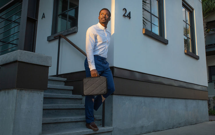 12s_SuitCase_MacBook_22_Gallery_8